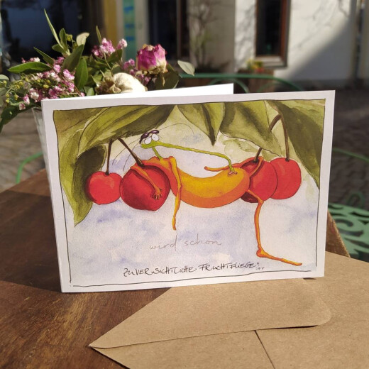 Klappkarte „...wird schon“ – Zuversichtliche Fruchtfliege mit Innentext „Vertrau in deinen Weg“ & Kraftpapierumschlag