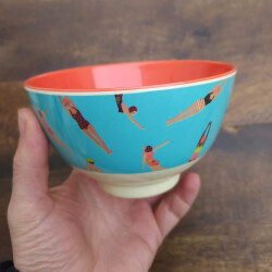 Retro Swimster | Melamin Schüssel | Klein | Rice - kleine robuste Schüssel für Snacks Desserts Beilagen mit sommerlich bunten Schwimmerinnen Muster