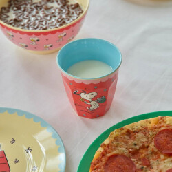 Fröhlicher Snoopy | Melamin Becher Medium | Rot und...