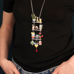 Taratata Chicorée Lange Kette - Außergewöhnliche Kette mit Katze und Küchenregal